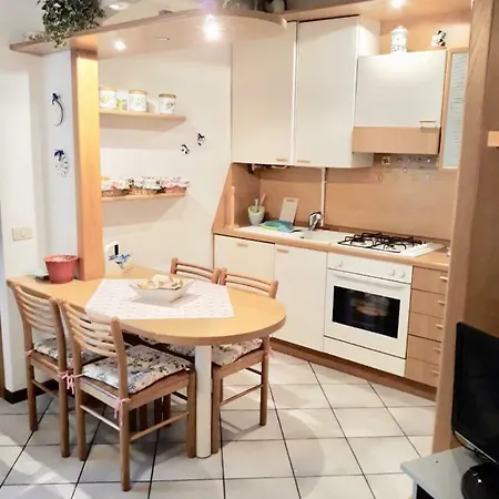 Le Mimose Apartment *